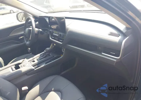 2025 Toyota Grand Highlander Xle from USA, damaged, VIN 5TDAAAB59SS080981